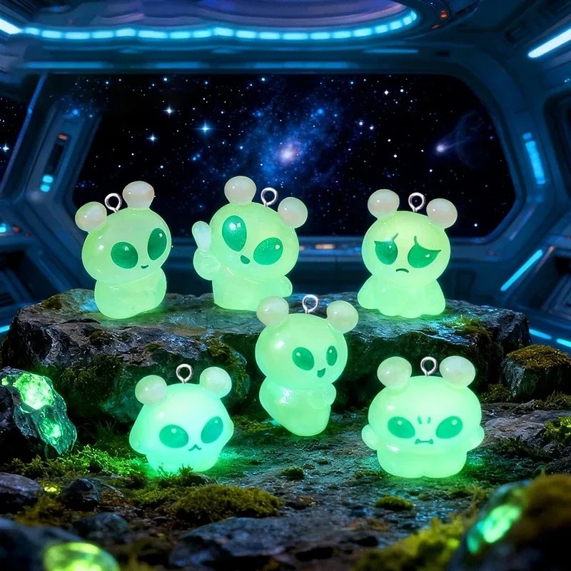10Pcs Cute Mini Green Alien Re - огляд і ціна Resin Art Jewelry Kit