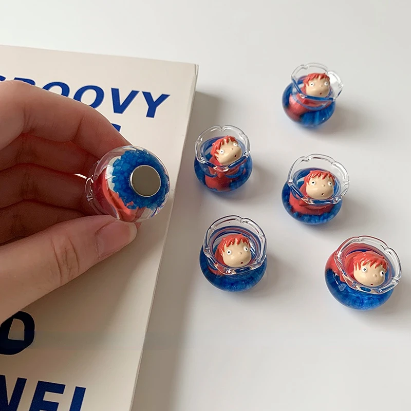 Studio Ghi bli Fish Tank Refri - огляд і ціна Resin Art Sticker