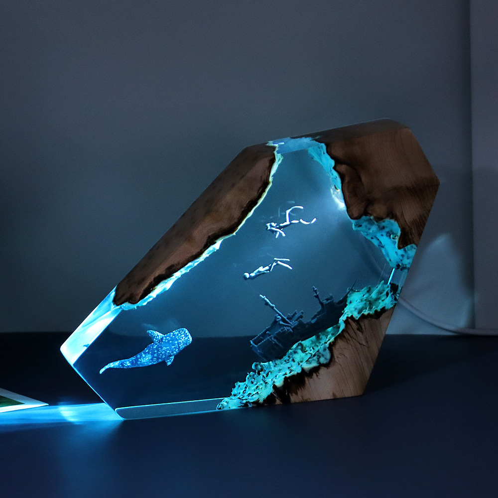 New Creative Indoor Bedroom Of - огляд і ціна Resin Art Lamp