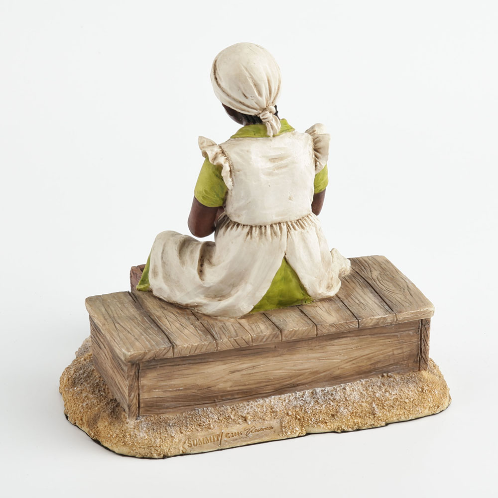 Young Black Girl Sculpture Pee - огляд і ціна Resin Art On Wood